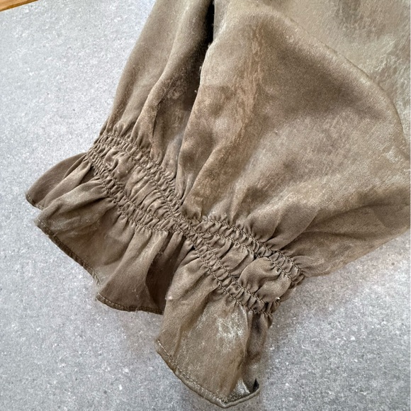 Free People Cassidy Romper Smocked Balloon Sleeve Olive Green Size Medium - Picture 8 of 16